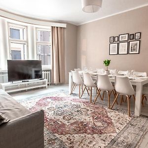 Appartement met Vijf Slaapkamers